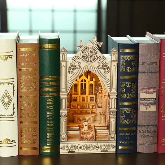 Book Nook Pray in The Church